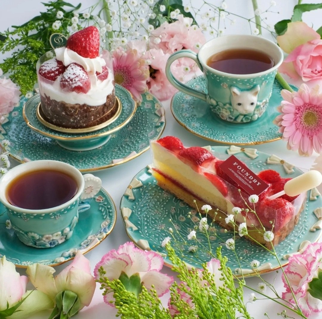 陶磁器で作品を作ってます☕ (6月に個展を久し振りに開催します
