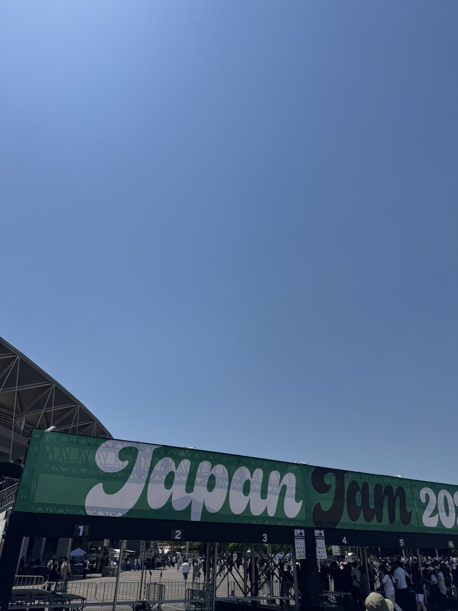 ノブミコ tweet media