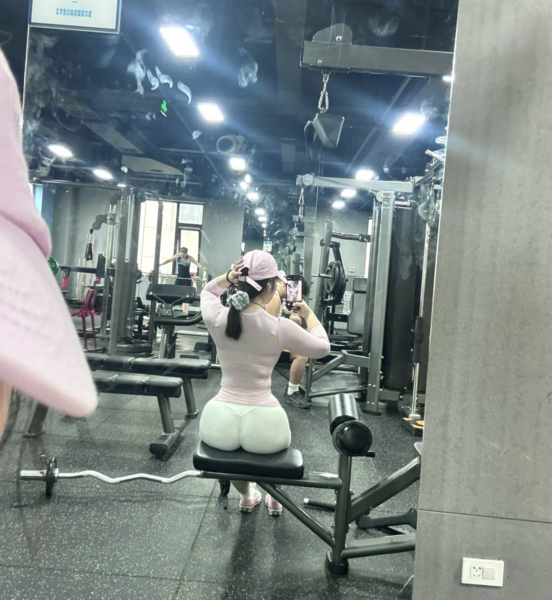 Luo1635760321's tweet image. 粉色 #s
 #dom #4i #iiii