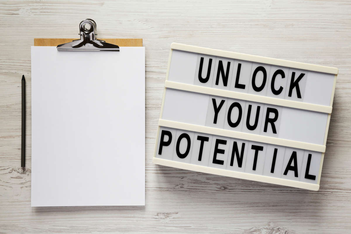 New_World_Alstr's tweet image. Unlocking your potential requires awareness and action 💡 Identify your strengths, remove distractions, and stay consistent. Small steps lead to powerful transformation 📈 #PersonalDevelopment #LifeCoach #Goals