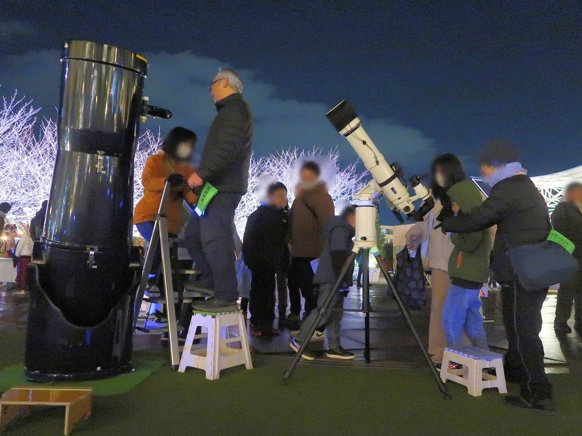 HoshiSommelier's tweet photo. 本日の星空案内in西宮ガーデンズは予定通り実施いたします。
https://t.co/0Tqj4O9xxi https://t.co/feLPbx9Ci6