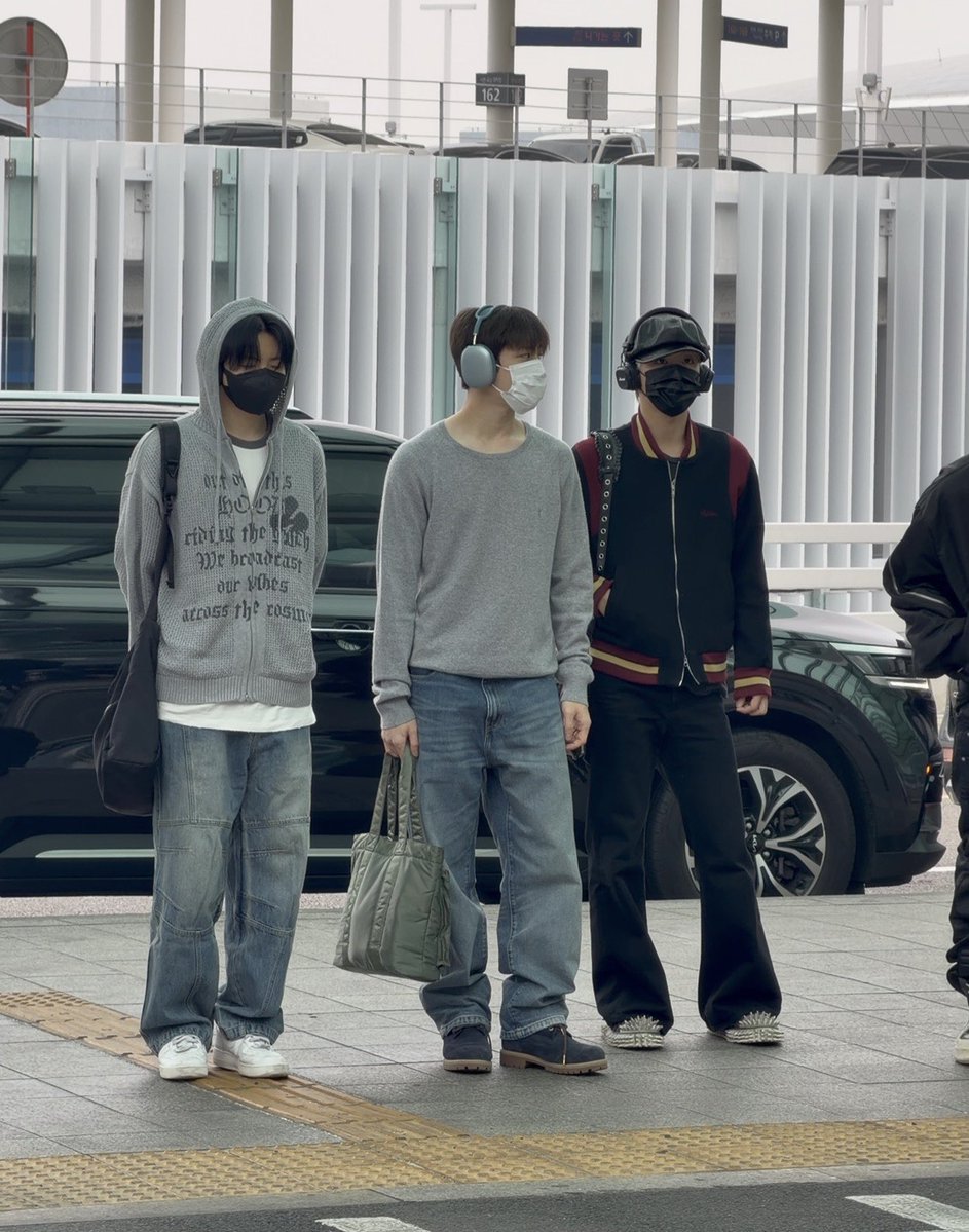 트뿡이🦍 tweet media