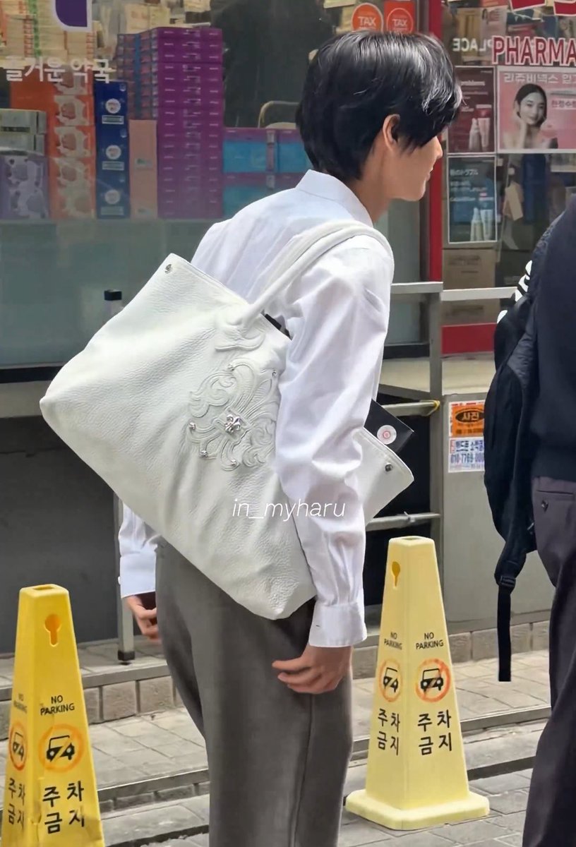 영원 ⋆⋆ tweet media
