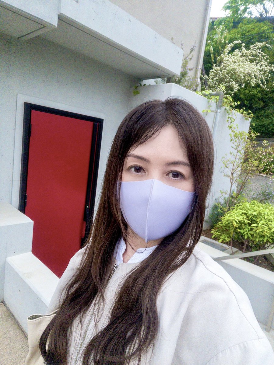 armr's tweet photo. #Eitp
4.22 水曜には横浜市の田奈スタジオへお邪魔し、コンテンポラリーダンサーの伊藤キムさんとお話ししてきました。
#舞台 #演出 #公演 #演劇
#art #アート #パフォーマンス
#アートパフォーマンス
#パフォーマンスアート
#パフォーミングアーツ #ダンス
#音楽 #劇伴 #音響 #映像
#ミュージックコンクレート
#アートコレクティヴ
#ランドスケープ
#コンテンポラリー
#エクスペリメンタル
#モーショングラフィック
#モーションピクチャー
#タッチデザイナー
#ホログラム #環境音
#ミュージックコンクレート