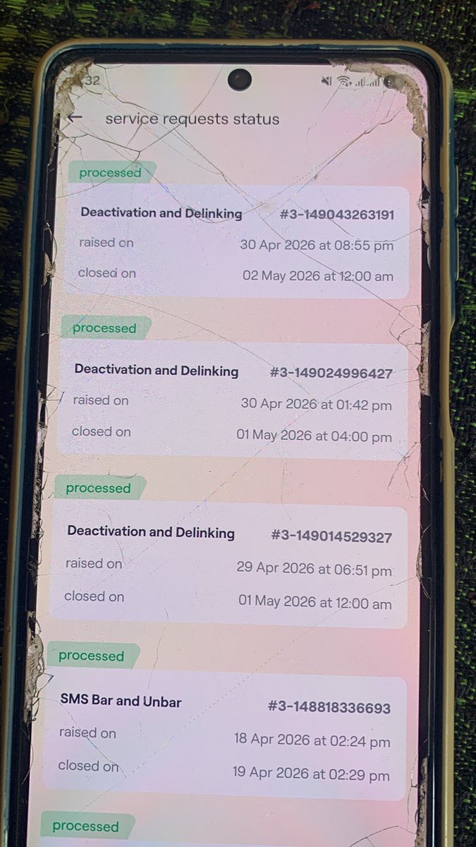 AshuSha00's tweet image. Without resolve my queries. Requests have been closed. Worst service given by Vi. #vodaidea #arvindkishore #vicustomercare