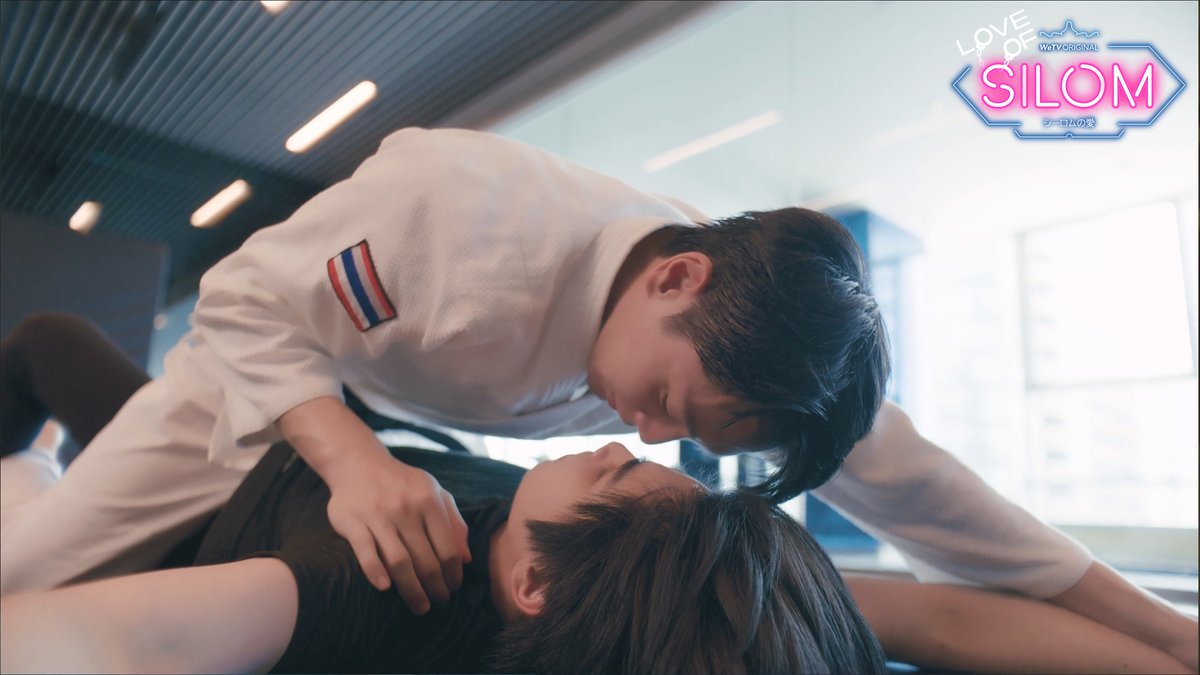 rakuten_asidra's tweet photo. 「Love of Silom～シーロムの愛～」
本日も🏆Daily Ranking総合第2位🥈🎉

楽天TVで第3話まで配信中！（UNCUT版）
UpPoom主演新作ドラマをぜひ！

🔻レンタル全話パック（180日間）がおすすめ
https://t.co/1tJja8soml

🎁GW前半クーポン5/5迄
https://t.co/DZEKpXVy3W

#LoveofSilomTheSeries #UpPoom https://t.co/eX3ymFf8Uv
