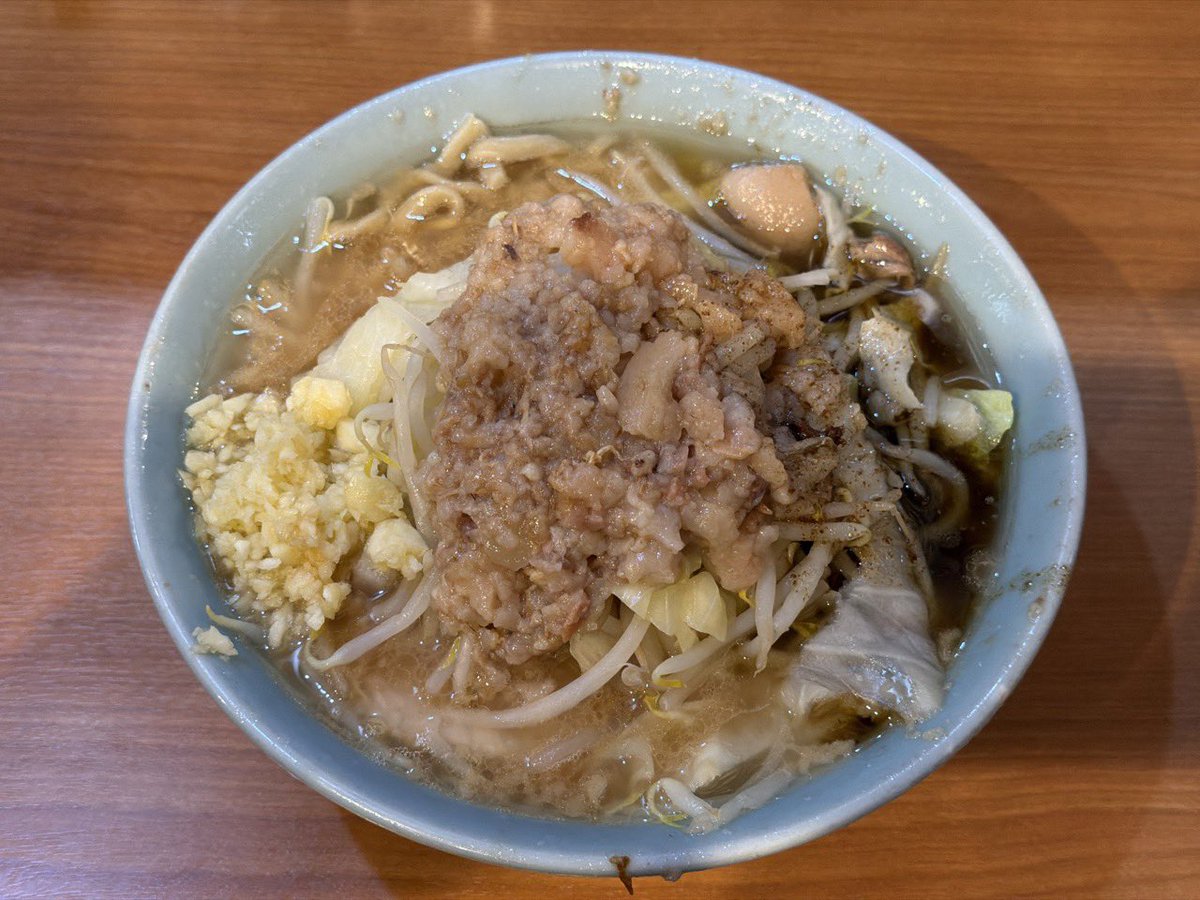78_nappa's tweet photo. ラーメンBoo Boo太郎。 ラーメン(半分ニンニクアブラK特製ラー油アオ) 千葉県千葉市中央区中央4-13-21 小川ビル1F https://t.co/qjrhQym0lX