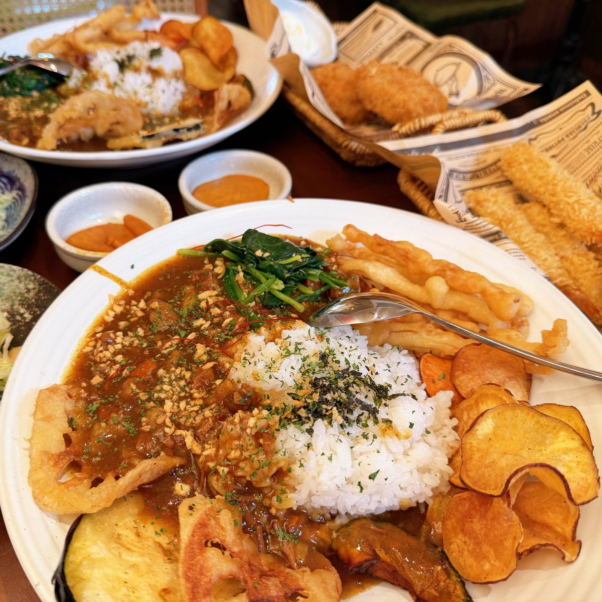 michelle_yu99's tweet image. 放假第二天，中午吃咖喱饭🍛好像排队的人没有之前那么多了🤭 #jilincity #FoodieJoy
