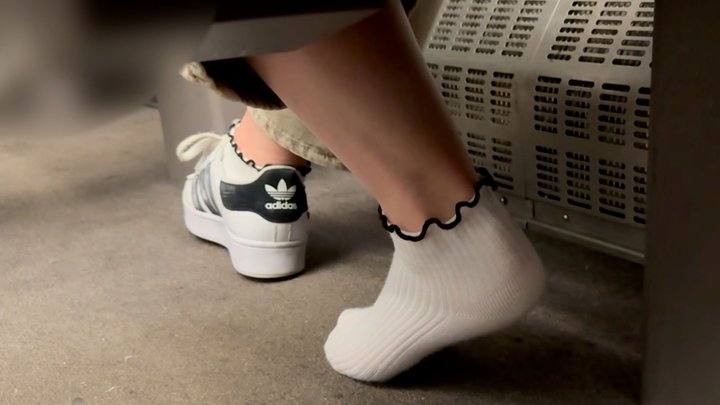 Amelie 🇬🇧🦶🧦 tweet media