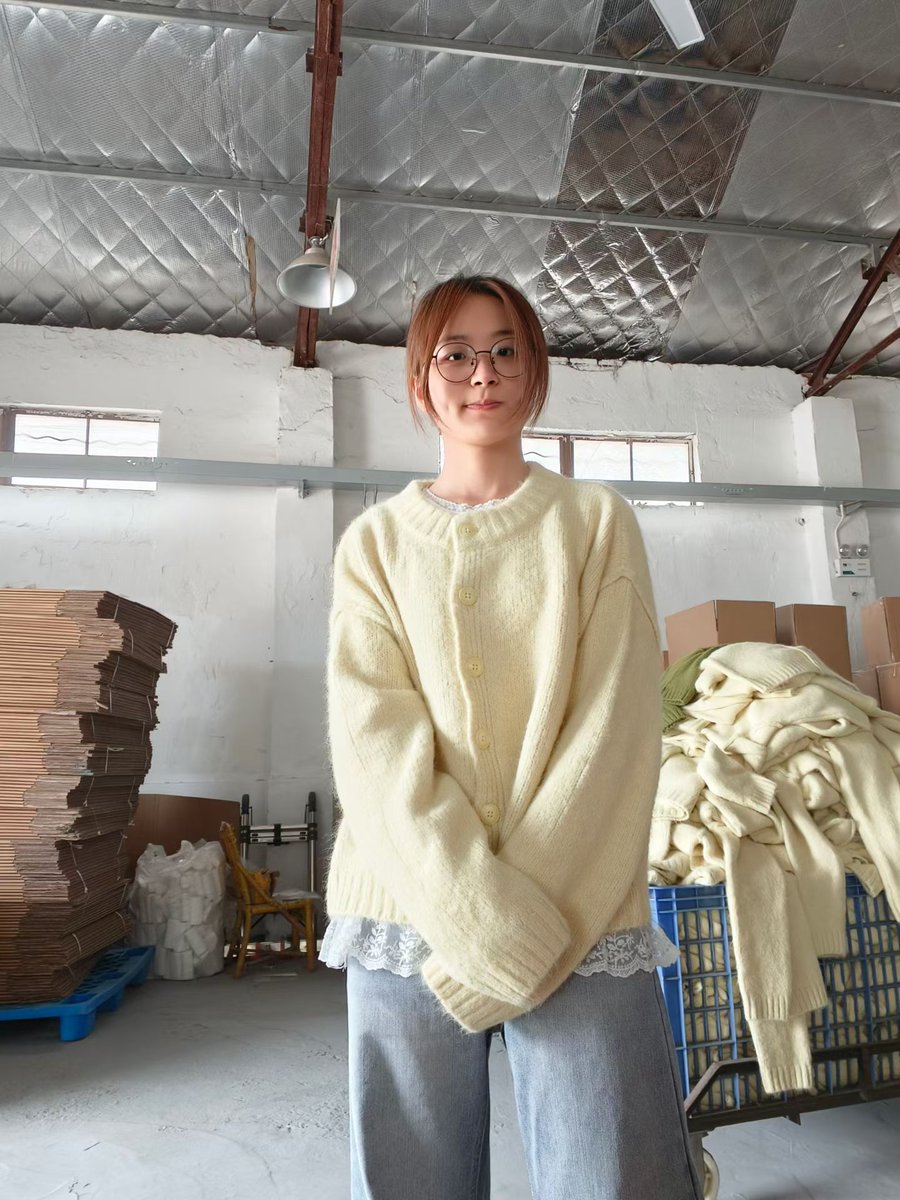 SHIJUNZHI050808's tweet image. 随心配😍 #ootd #女大 #小狗日记