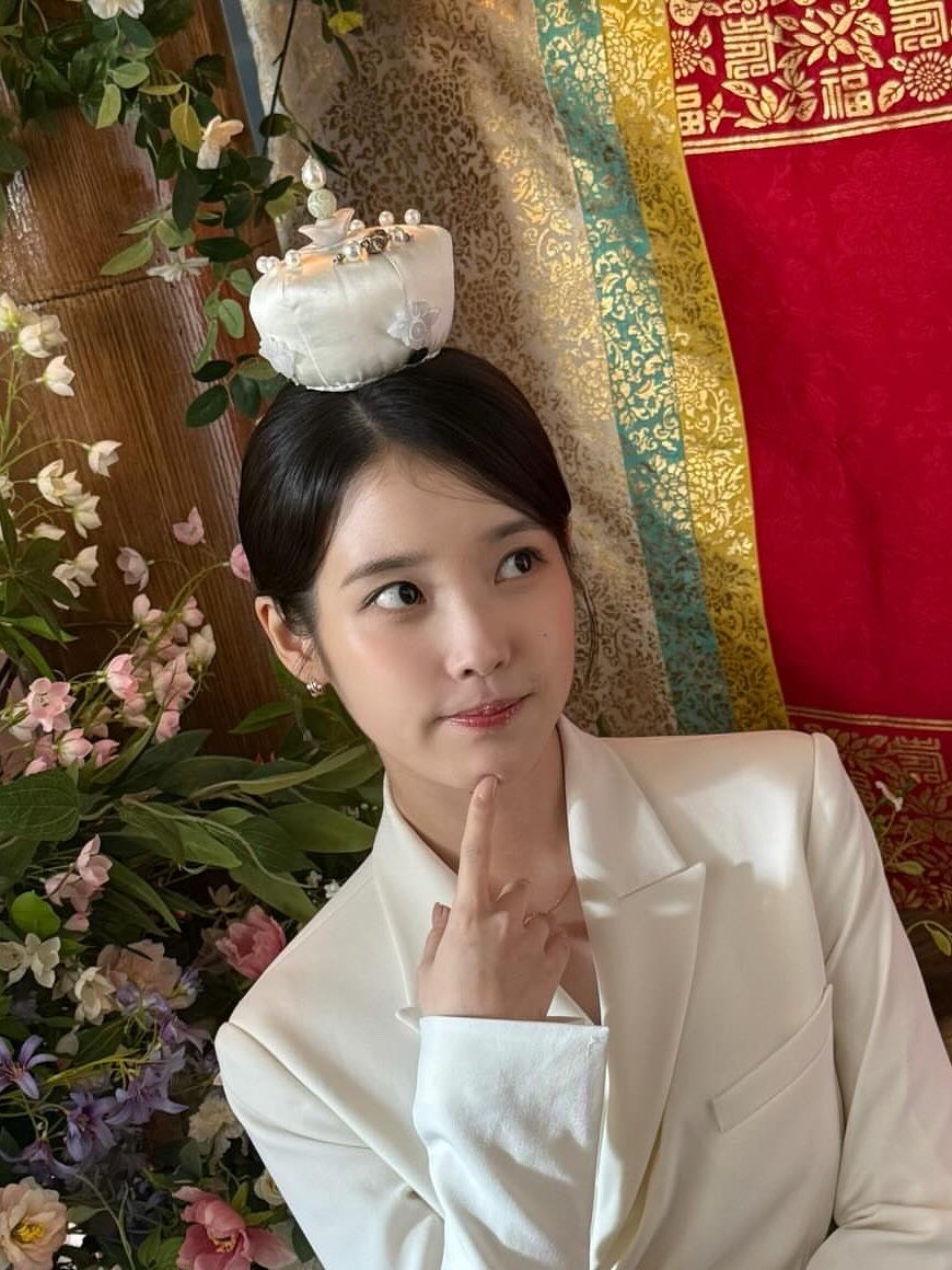 likeoursum's tweet photo. 새초롬하니 걍 졸귀 https://t.co/iNLjq5MfQO