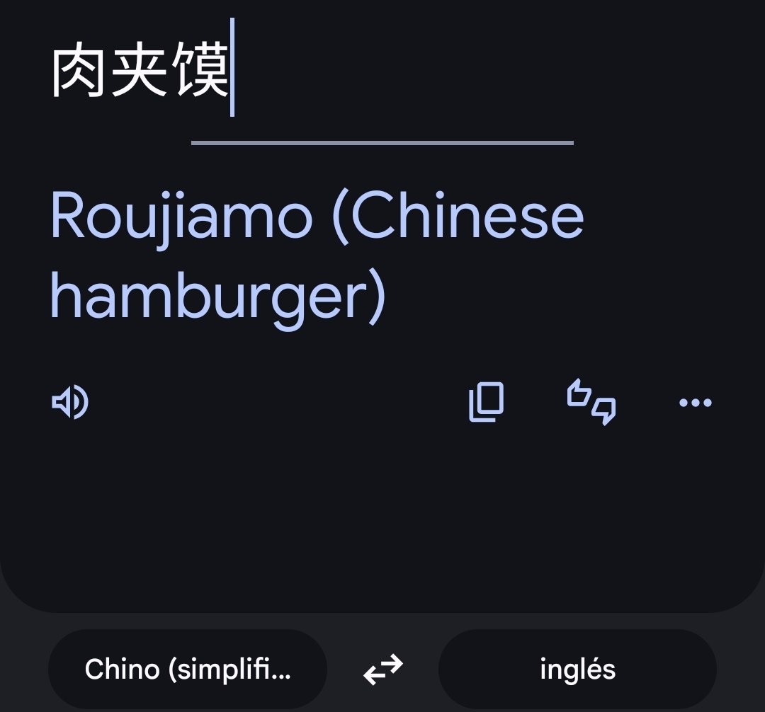 The_Moire's tweet photo. @jokieliu Also, in Google Translate, they use the "Chinese Hamburger" when they are two completely different kind of sandwiches https://t.co/pMymkfAI9S