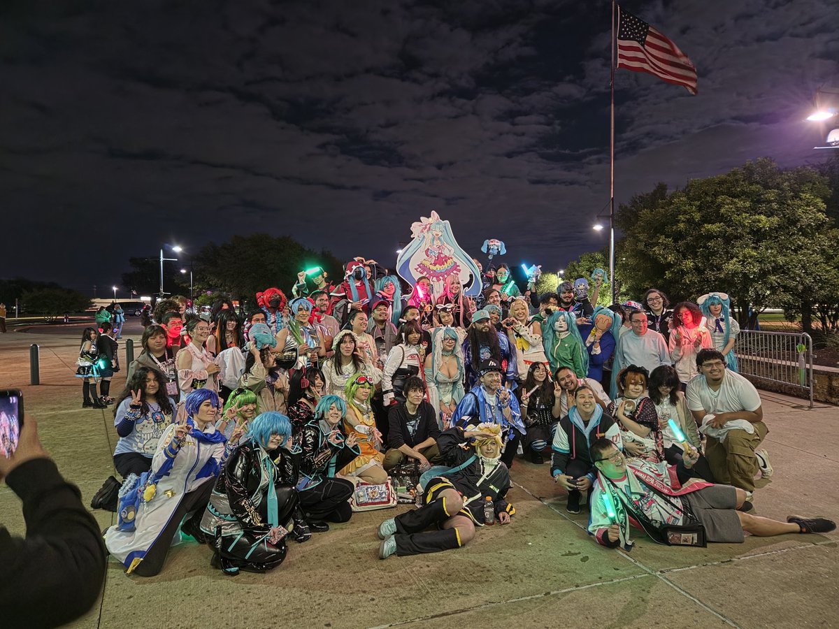 CatherineStarLu's tweet photo. #MIKUEXPO2026 #HatsuneMiku https://t.co/7OzrFgKbyS