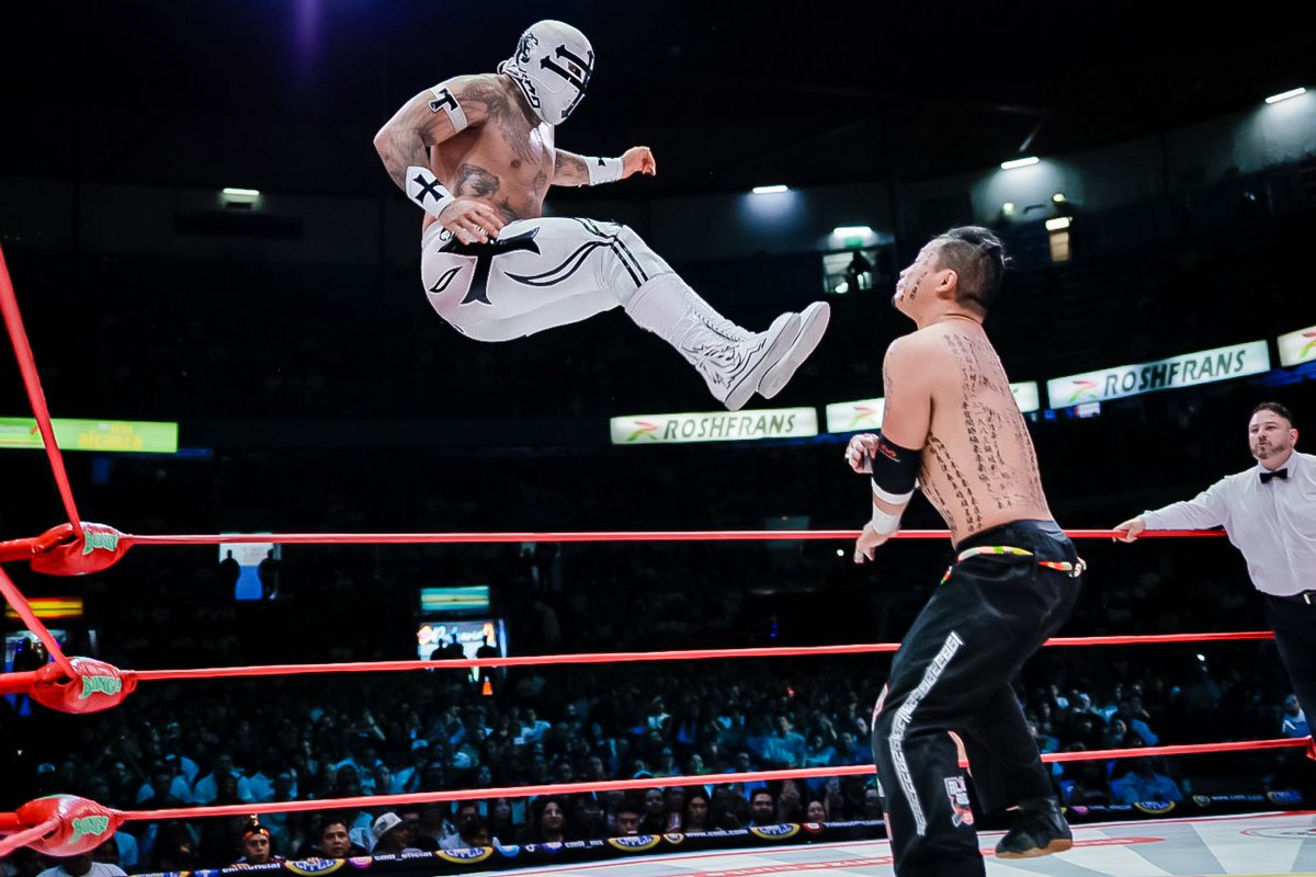 Lucha Libre CMLL tweet media
