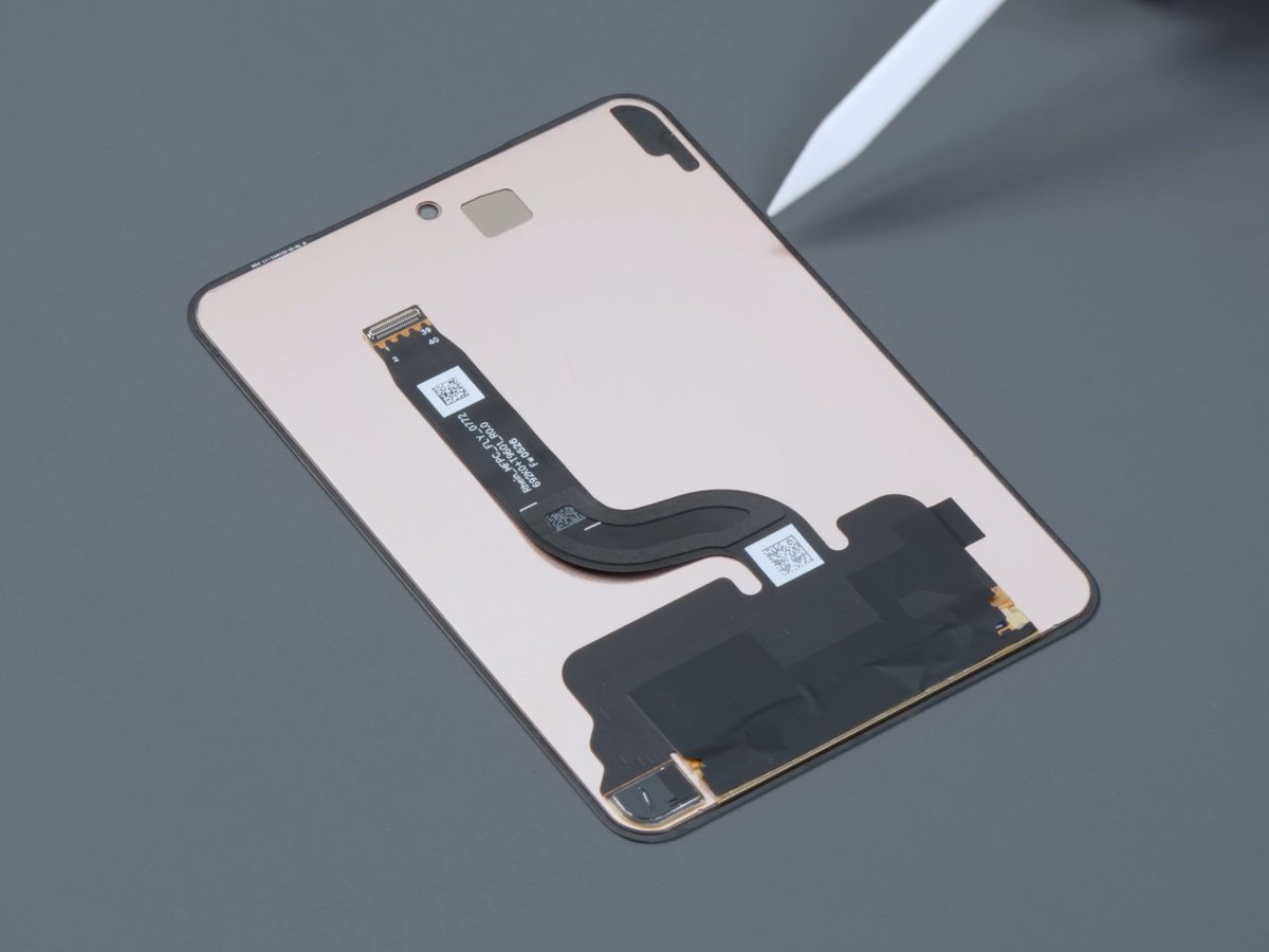 TechHome100's tweet image. Display 
#Huawei #HuaweiPuraXMax 
3/12🧵