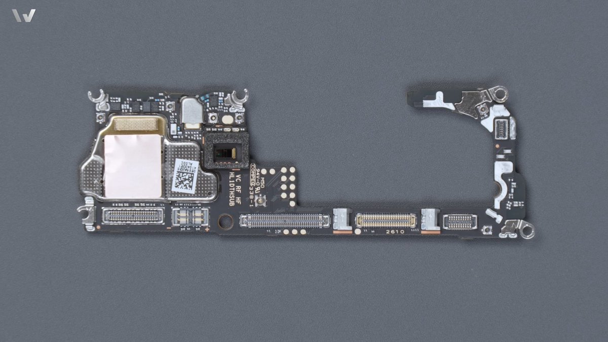 TechHome100's tweet image. Motherboard 
#Huawei #HuaweiPuraXMax 
6/12🧵
