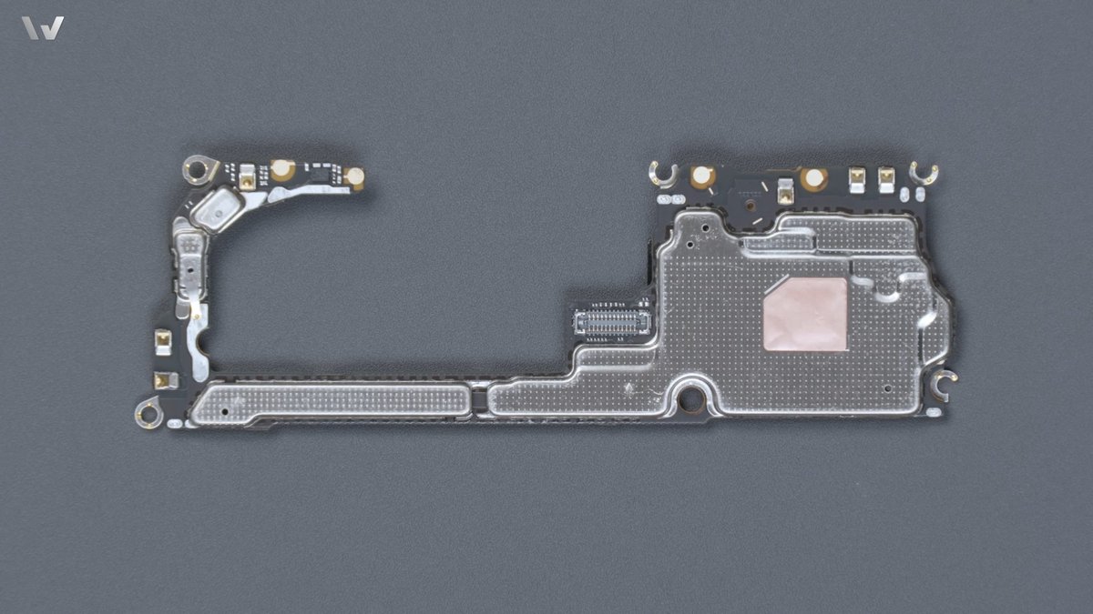 TechHome100's tweet image. Motherboard 
#Huawei #HuaweiPuraXMax 
6/12🧵