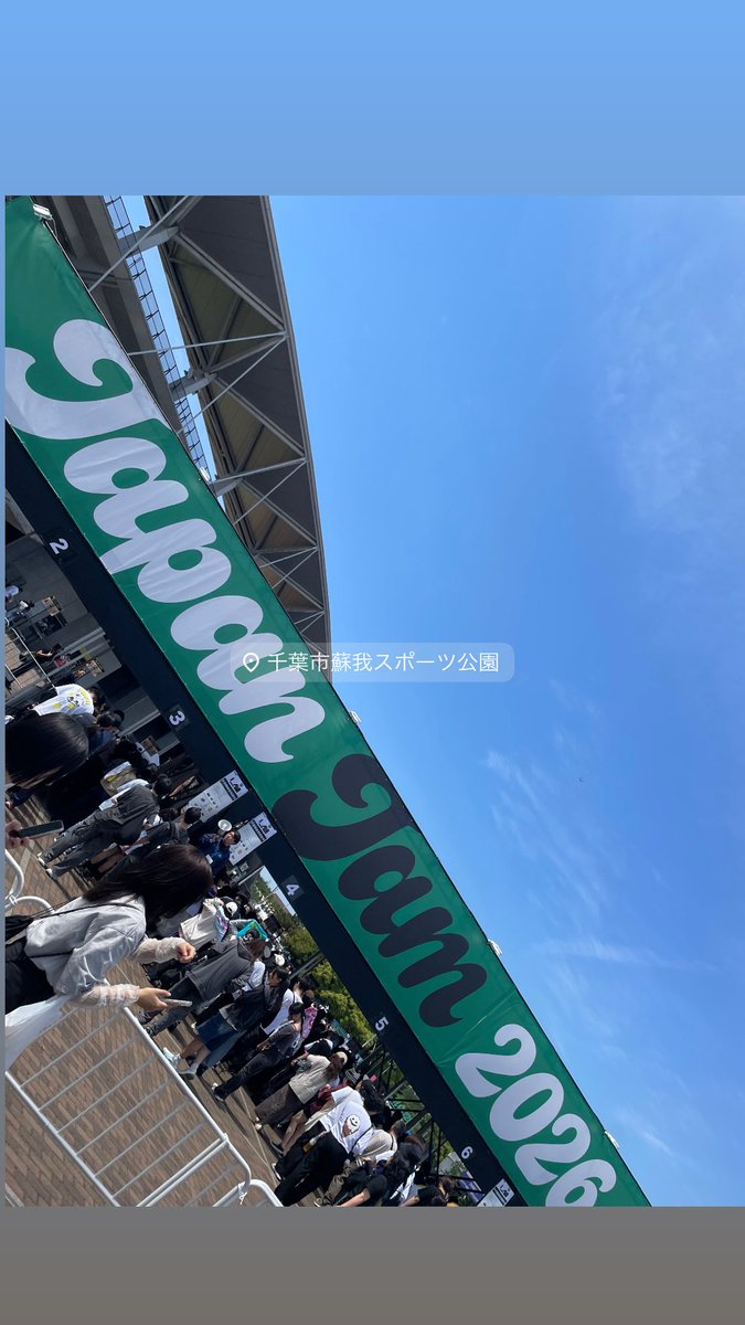 ゆす tweet media