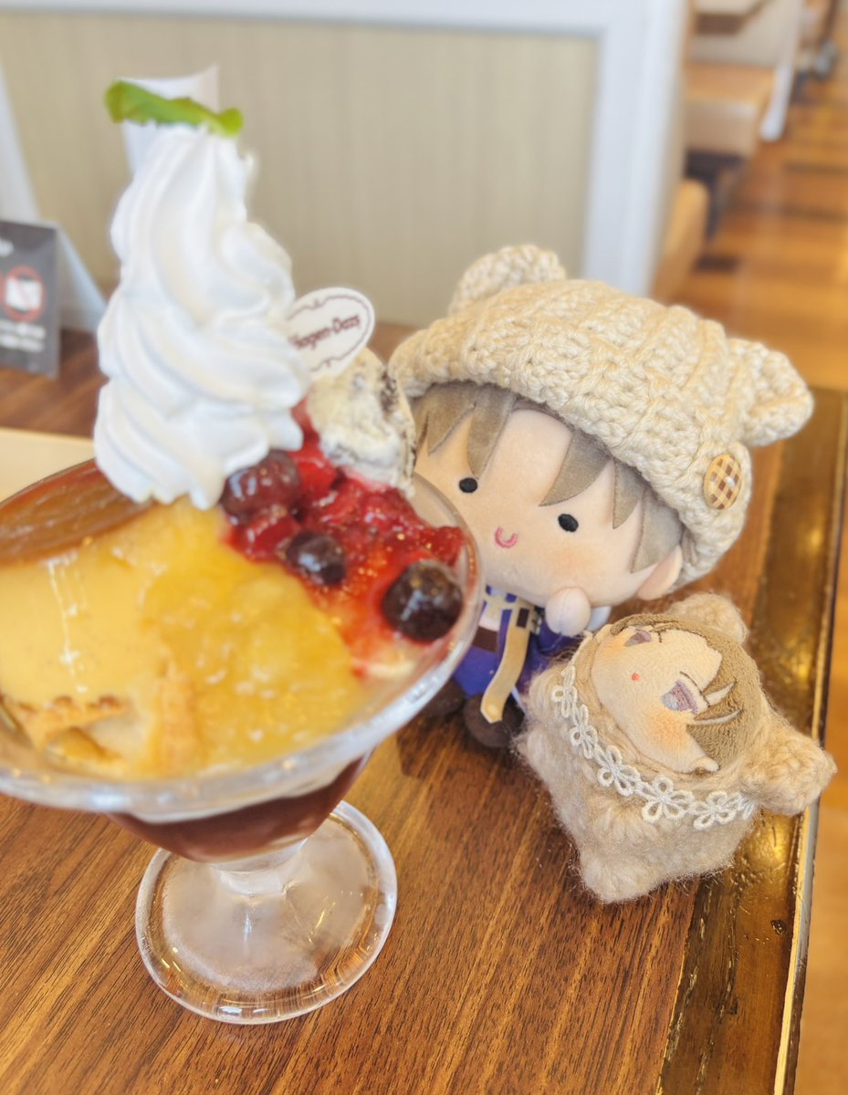 Post by おもち️️️ on X: 🍮🍨✨️