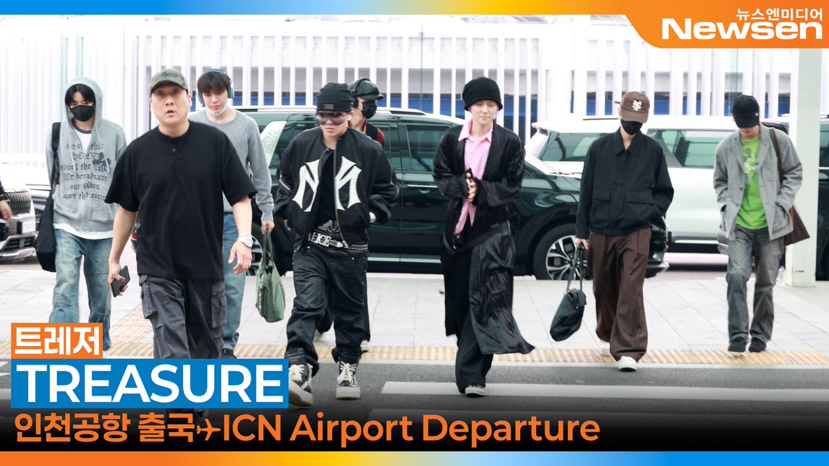 newsenstar's tweet image. 트레저, 인천국제공항 출국✈️TREASURE Airport Departure 2026.5.2 Newsen 

youtu.be/VnTrgCC2jyg?si… 출처 @YouTube 

#TREASURE #트레저 #PULSE_ON #최현석 #지훈 #요시 #준규 #윤재혁 #아사히 #도영 #하루토 #박정우 #소정환 #HYUNSUK #JIHOON #YOSHI #JUNKYU #JAEHYUK #ASAHI #DOYOUNG #HARUTO