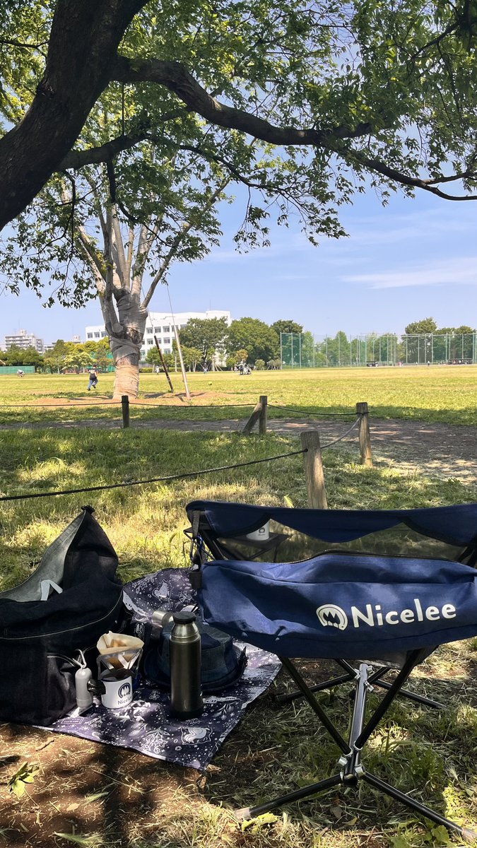 omesurang's tweet photo. ナイスチェアリング！
#武蔵野中央公園 
#チェアリング https://t.co/nZQrSOljnr