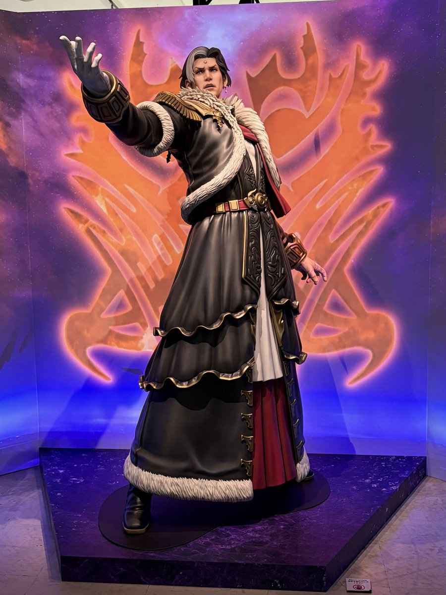 shion_arcana's tweet photo. 「光の戦士の軌跡展」へ！！
今までの旅路を思い出して涙
終焉の戦い体験できてアツすぎた〜
あれが神龍の乗り心地、、🐉

#ヒカセン展 #FF14 https://t.co/O3JcMhEVhI