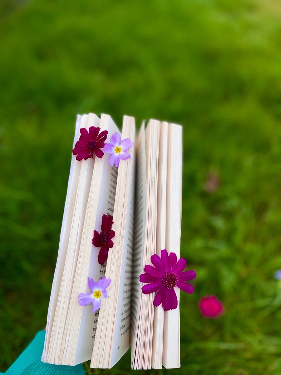 Jiya_med's tweet photo. pretty bookmarks https://t.co/IdhkUm3Sej