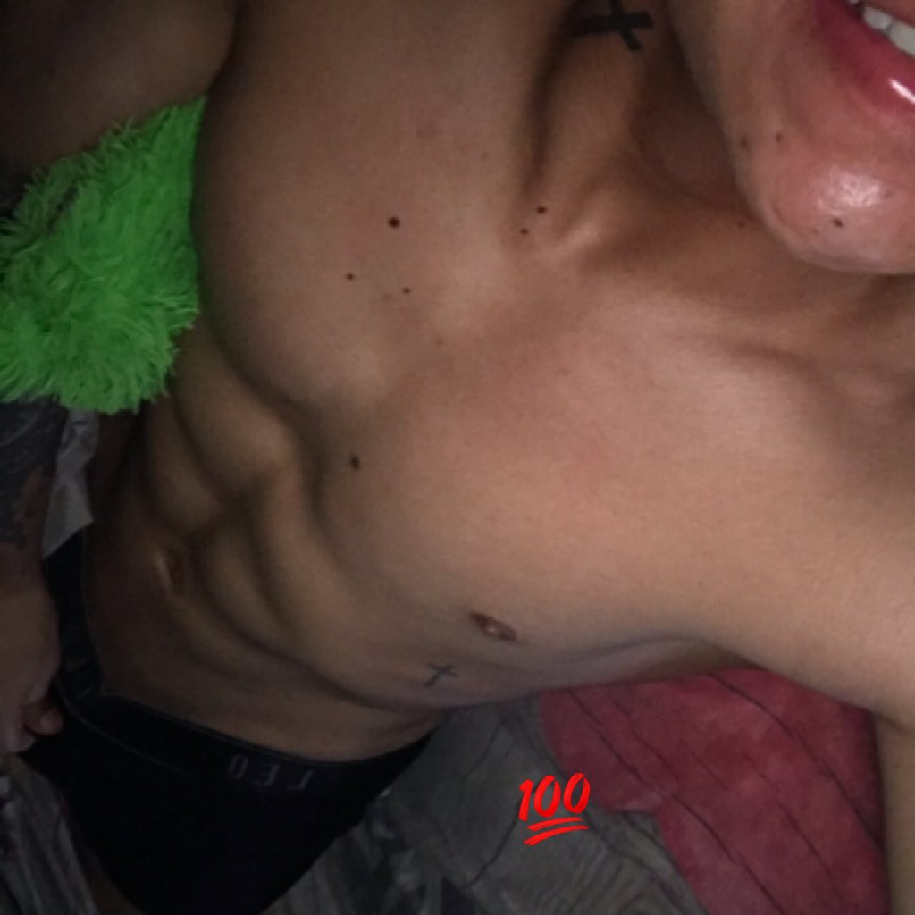 Reyzon2002's tweet photo. #NuevaFotoDePerfil https://t.co/SQo9CvBxOU