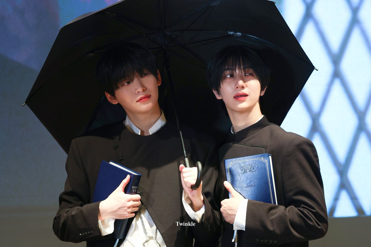 𝐓𝐰𝐢𝐧𝐤𝐥𝐞 tweet media