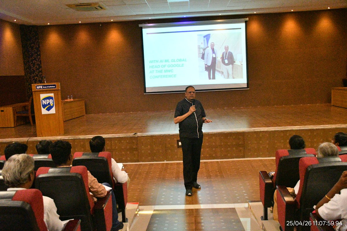 nprinstitutions's tweet image. Building the bridge between industry &amp;amp; academia! 🚀 #NPRCET successfully hosted a Career Advancement Program for both staff &amp;amp; students featuring Sri. Jayaprakash Gandhi. A vital step in empowering our community for the digital future🏛️💡 #NPRGI #CareerReady #EngineeringExcellence