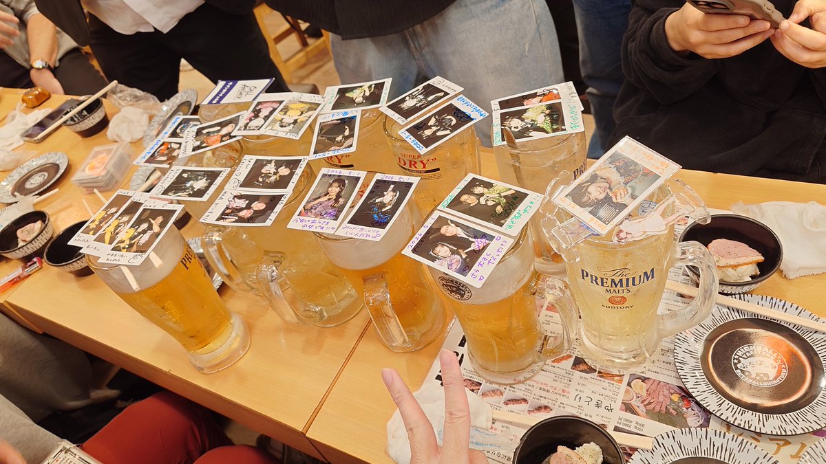takuyan_813's tweet photo. [2026年5月1日(金)The Final Call at BUZZ LIVE 赤坂]
お疲れ生ぁ( *ˊ꒳ˋ*)っ🍺
こんなクソDDと関わってくれた皆さん、あんがと🙇🏻‍♀️
お会計楽しかった👋💸ｵｶｲｹｰｲ
今後もあたいはきっとクソDD街道まっしぐら()
#CalltoAnswer #コルアン #めろいえば #はなちゃんはなまるばっちぐー #さらと咲く日 https://t.co/5maMANUZnW