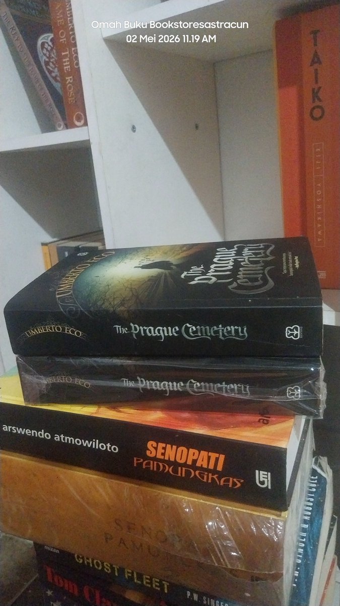 Bookstoresastracun tweet media