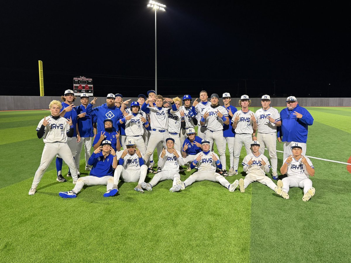 sloan_coach's tweet image. @JaysHardBall with a 13-3 victory tonight over Calhoun to sweep the series and advance to the area round! #JYJ #CodeBLUE @rpdrakejr @NHSMrJ @NeedvilleABC @NeedvilleA @StatScinta