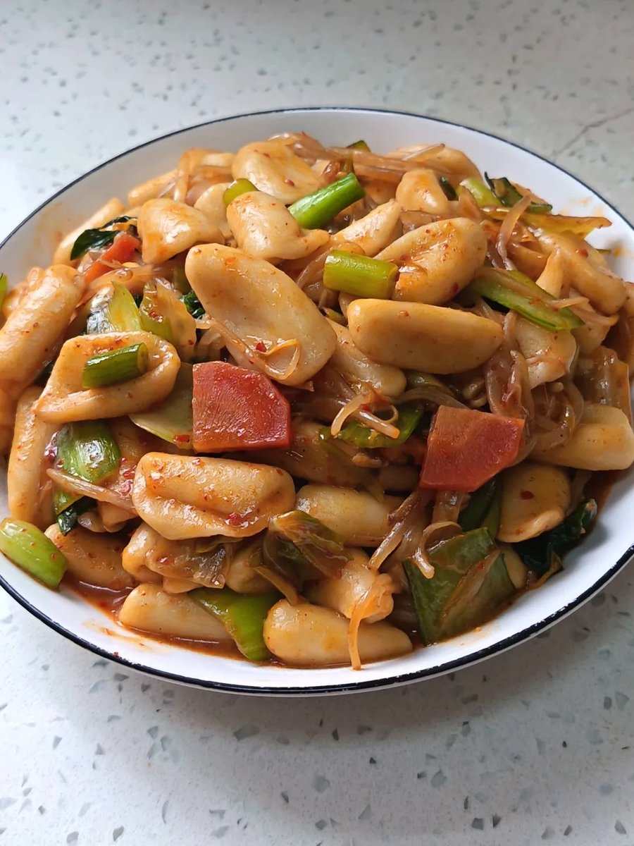 十月 tweet media