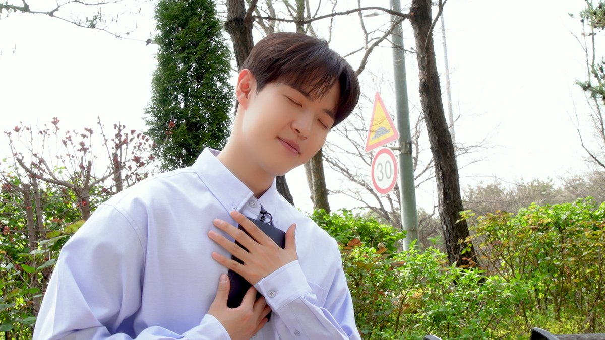 김재환 KIM JAE HWAN tweet media