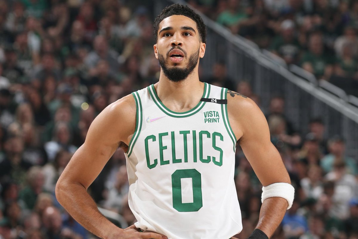 Players Choice tweet media