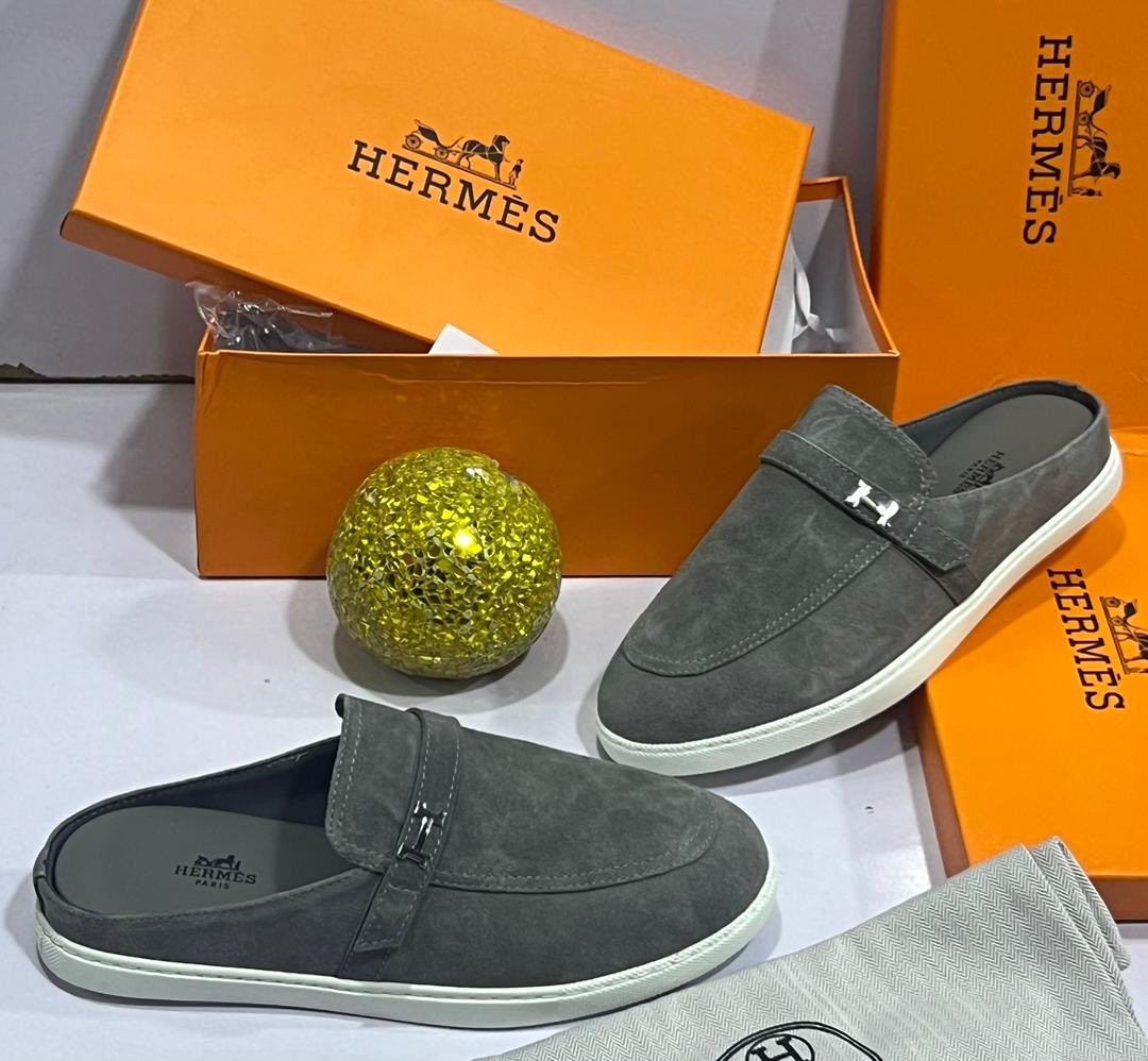 Feet2FitNG's tweet photo. New INN‼️
HERMÈS Luxury mule loafer
🏷️#55K
Order now: https://t.co/uJt3ocggKL https://t.co/wfGY1WrDT0