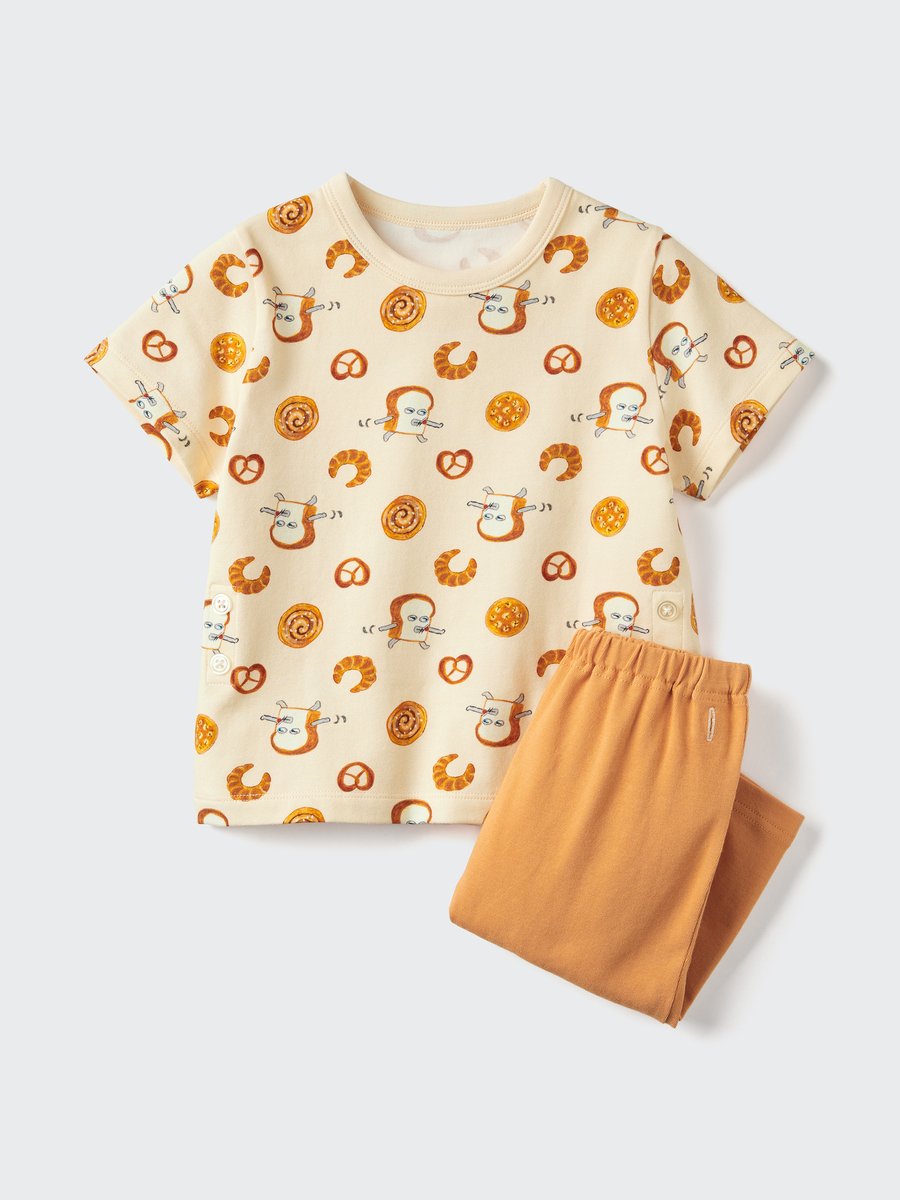 AnimeAnime_jp's tweet image. 「パンどろぼう」お茶目で憎めない表情がかわいい♪ユニクロ「UT」BABY向けのTシャツ&amp;amp;パジャマ登場【5月4日～】
animeanime.jp/article/2026/0…

#パンどろぼう #ユニクロ　#UT