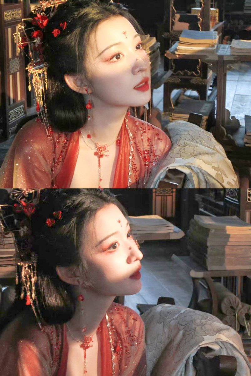 모니 tweet media