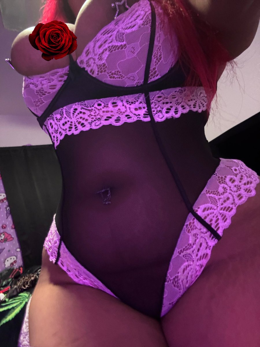 Ana 𝜗𝜚 . ݁₊ tweet media