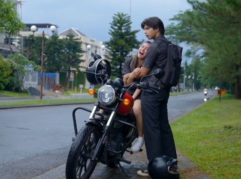 tia 😁 'my pacar' tweet media