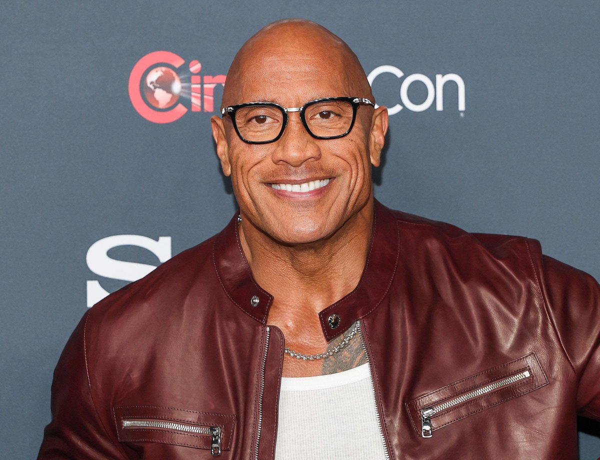 Yoamarahonei's tweet image. HAPPY 54th BIRTHDAY DWAYNE “THE ROCK” JOHNSON 🤎#May2nd✨#Actor✨#WWE✨#Wrestler✨#Moana✨#FastandFurious✨#DwayneJohnson✨#TheRock✨#explorepage✨