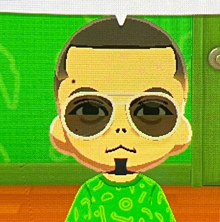 super2teki5's tweet photo. ナスのかぶりものない https://t.co/JVAt4nFxk8