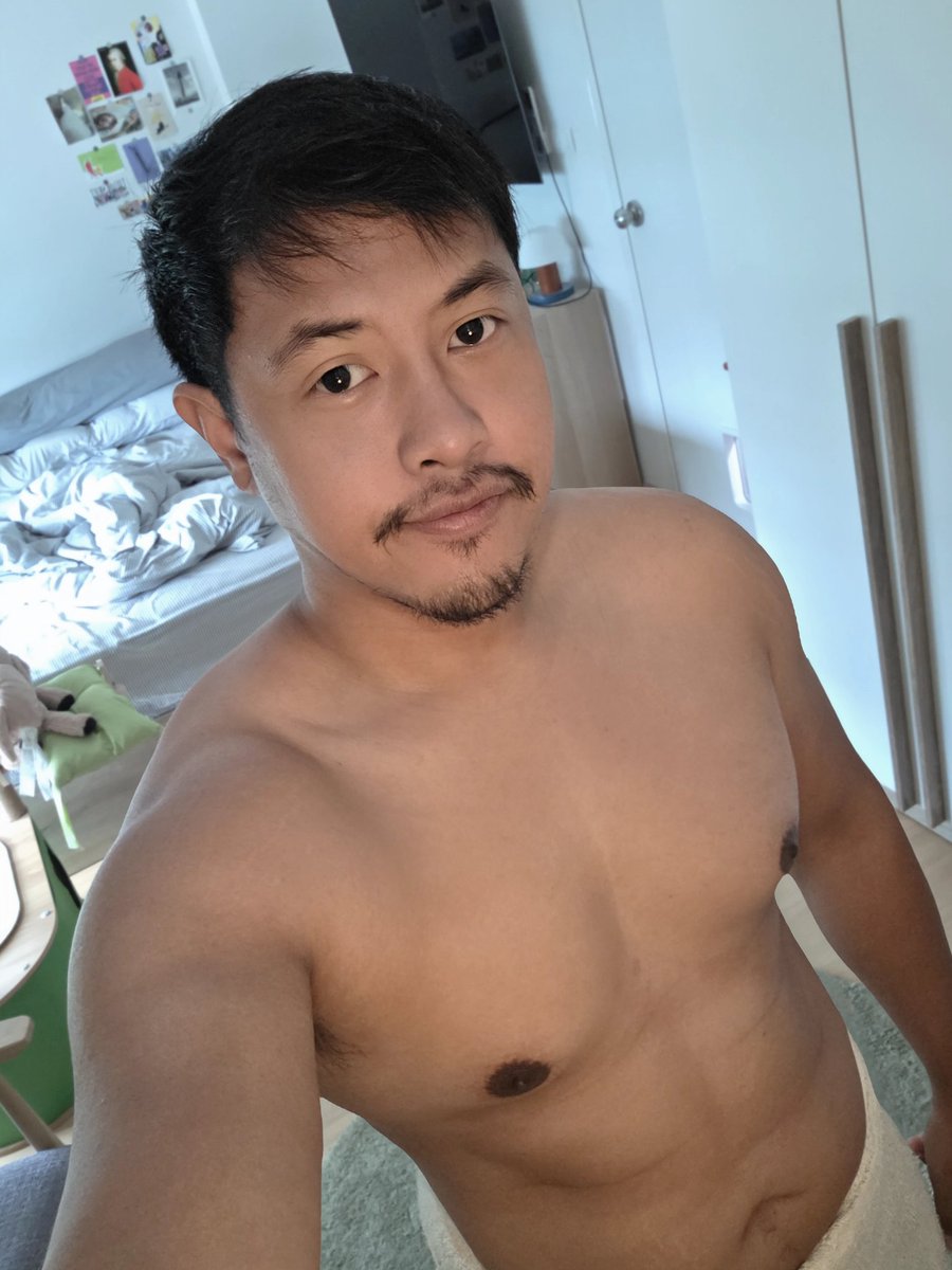 ฮน tweet media