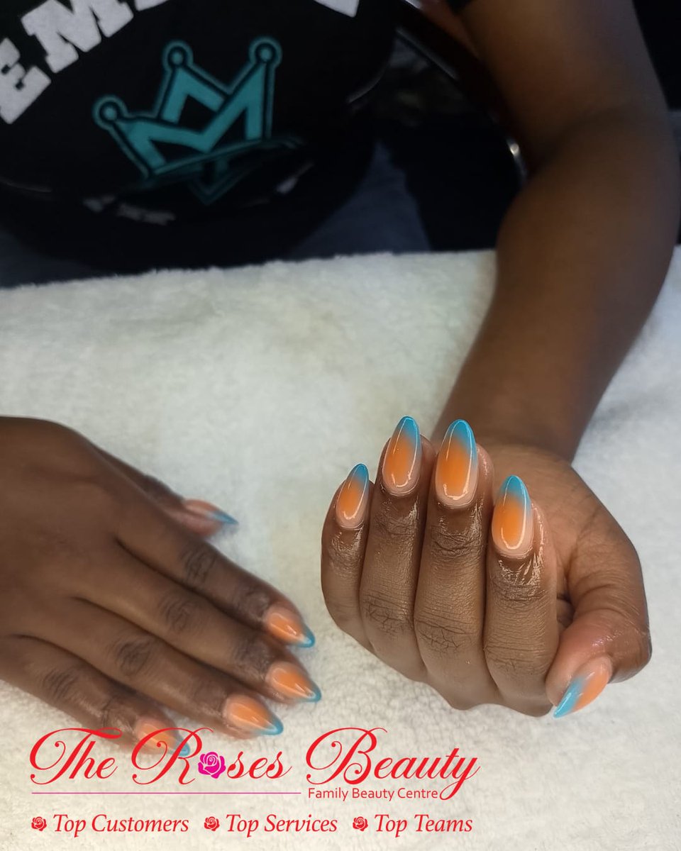 Thetoprose's tweet photo. You know you're a nail polish addict when you start matching your manicure to your outfits
#WorkersDay #SaturdaySearch https://t.co/ULOYcMPvla