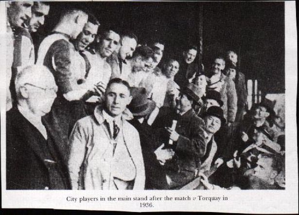 Deano's Sky Blues memories tweet media