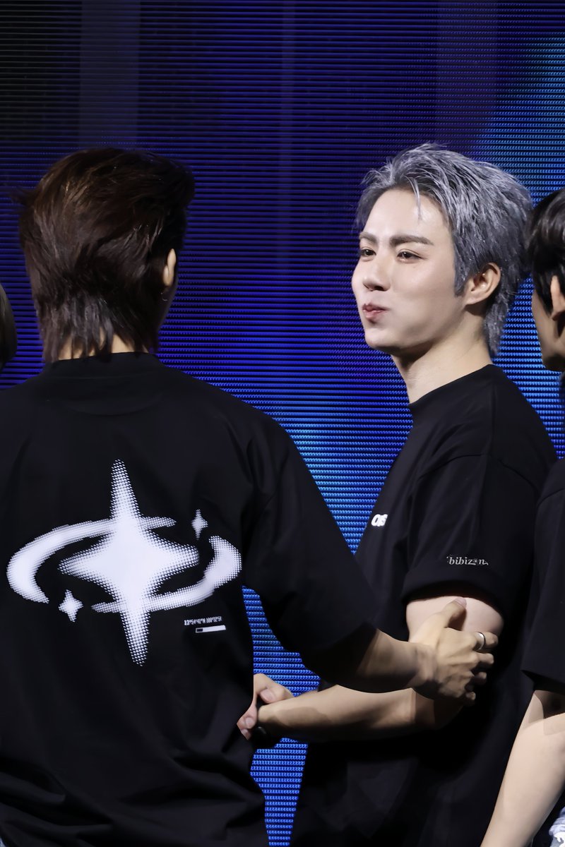 ೀ˚𝐛𝐢𝐛𝐢𝐳𝐨𝐧🧸̆̈ ㅎㅇㅈ⸝⸝* tweet media