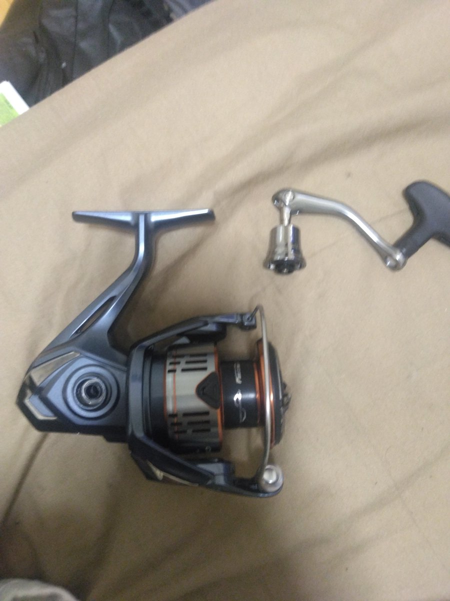 BasshunterLeo2's tweet image. #SHIMANO
#ナスキー26

ハンドルがはまらない…。
何で❓

誰かたすけてなのだ。