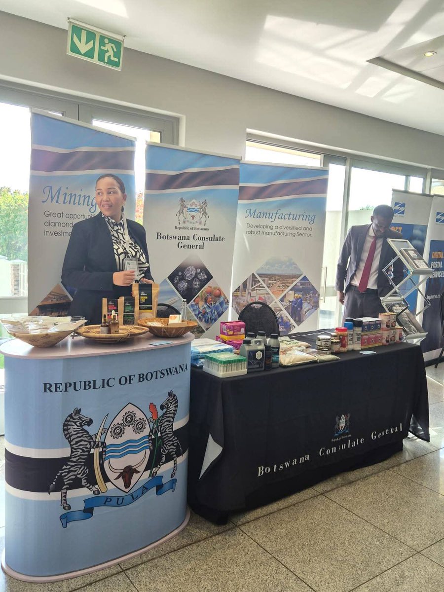 BotsConsulate's tweet photo. She further used the opportunity to promote investment and trade opportunities in Botswana. 4/4 https://t.co/inhDXB4vO3