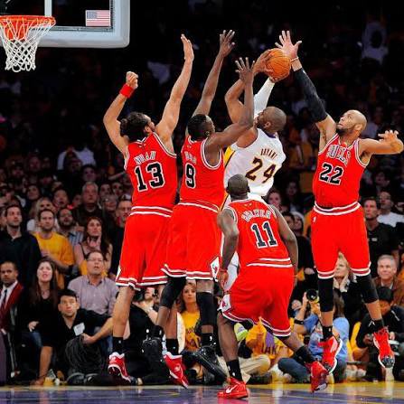 pabel18's tweet image. Same but different, 41 years old. #Lebronjames